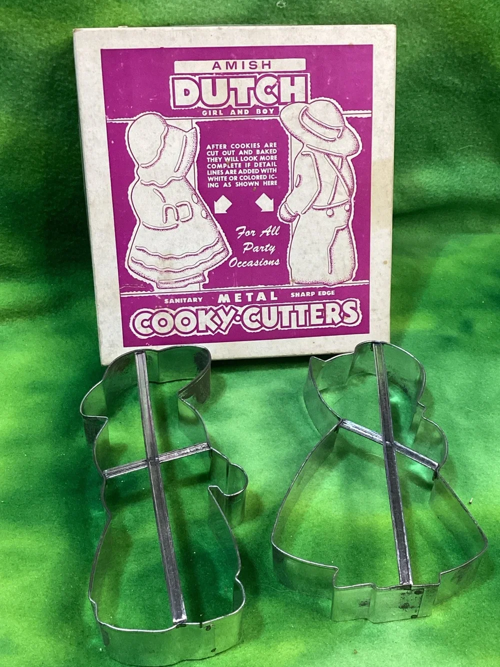 Amish Dutch Gilr & Boy Metal Cookie Cutters in Original Box